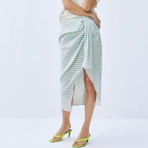 Zara Polka Dot Skirt - XS BNWT
